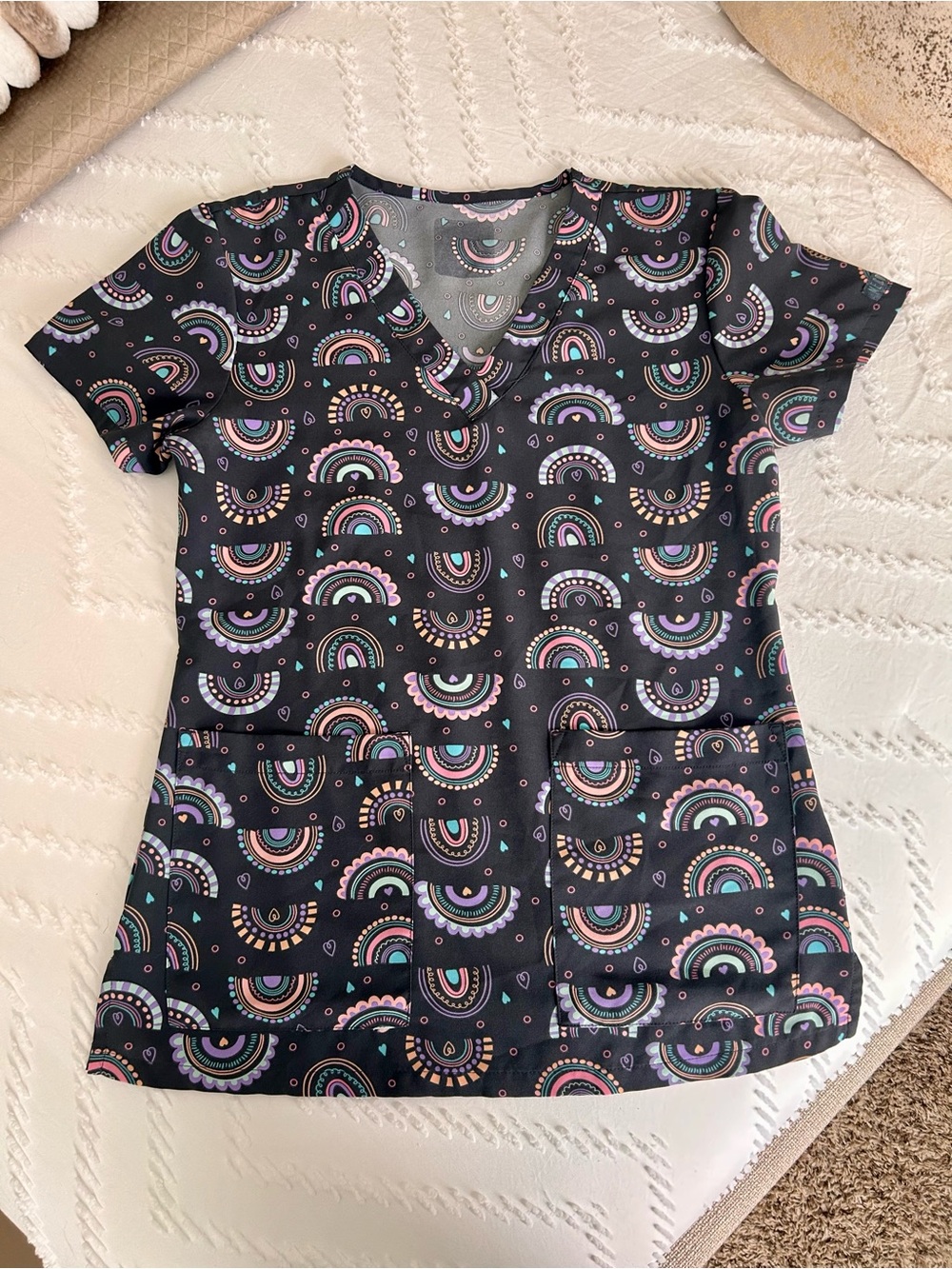Med Couture Gray Short Sleeve Scrub Top with Pastel Rainbow Print